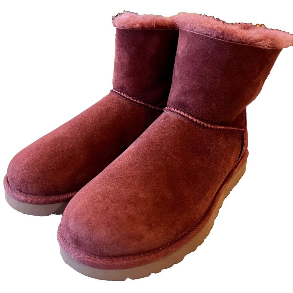 Suede UGG Australia Size 9 Mini Bailey Corduroy Bow Kiss Ankle Red Boots